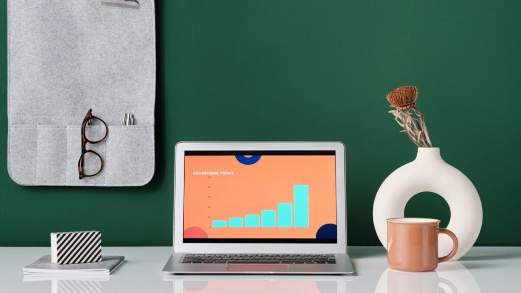 10 empleos por internet que no requieren experiencia previa: Guía de trabajo remoto