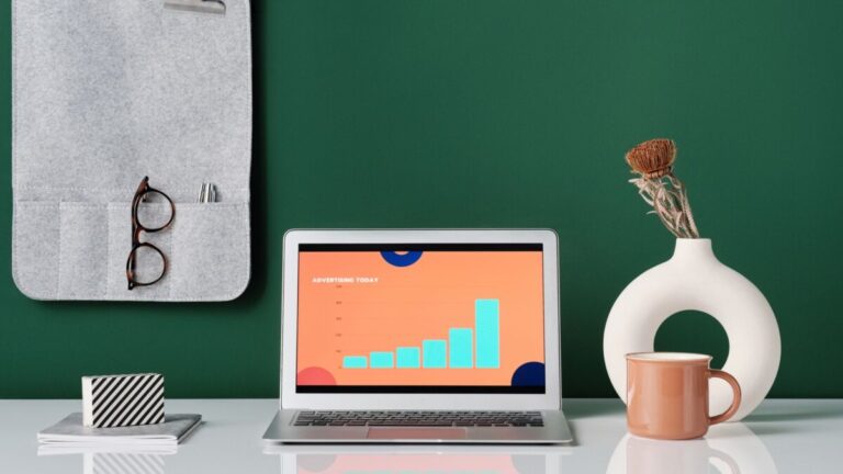 10 empleos por internet que no requieren experiencia previa: Guía de trabajo remoto