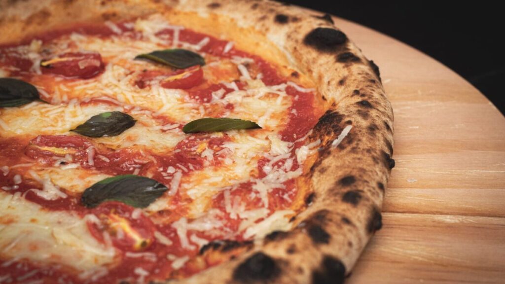 Pizza en sartén sin horno: una alternativa rápida y accesible para la cocina cotidiana