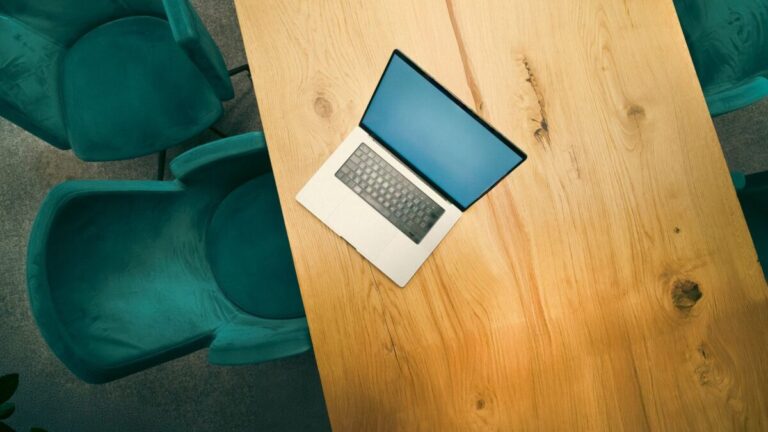 Reclutamiento desde casa: ventajas, desafíos y mejores prácticas en la era digital
